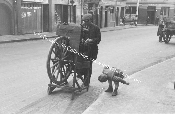 POULTRY MARKET